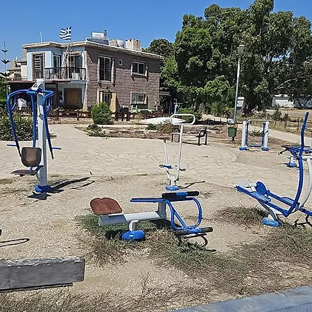 Julie's House * Voróklini