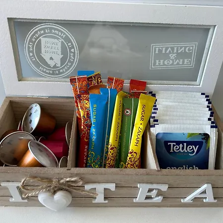 Julie's House * Oroklini